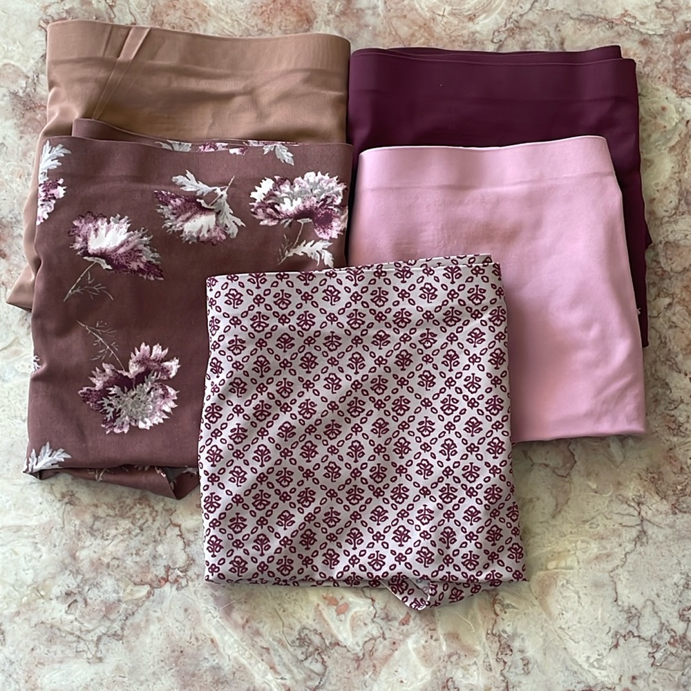 NWOT Set Of 5 Woman’s Medium Lucky Brand Hipsters Floral/Brown/Plum/Printed
